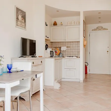 H11 Casa Giulia Centro - Apartmán *